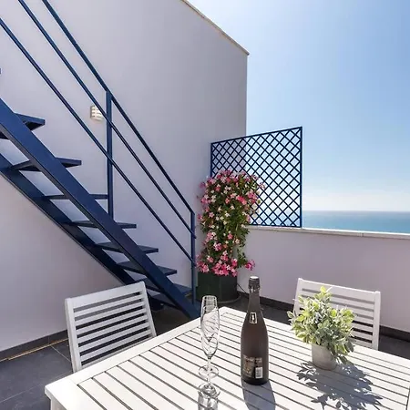شقة 89-penthouse With Stunning Views,
